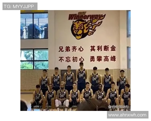 CBA精彩回顾广东队与同曦队对决集锦分析与精彩瞬间分享 CBA精彩回顾广东队与同曦队对决集锦分析与精彩瞬间分享